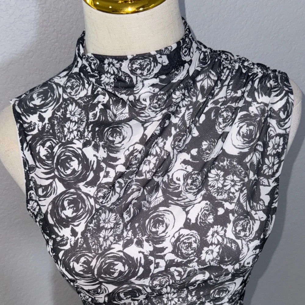 NWT-Betsy Johnson Midi Dress - Picture 4 of 10